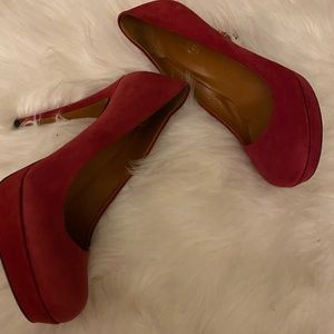 Red suede platform Gucci pumps